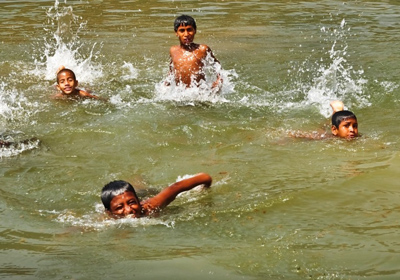 Video: Drowning in the Delta: Preventing Child Drowning in Bangladesh (Bangla)