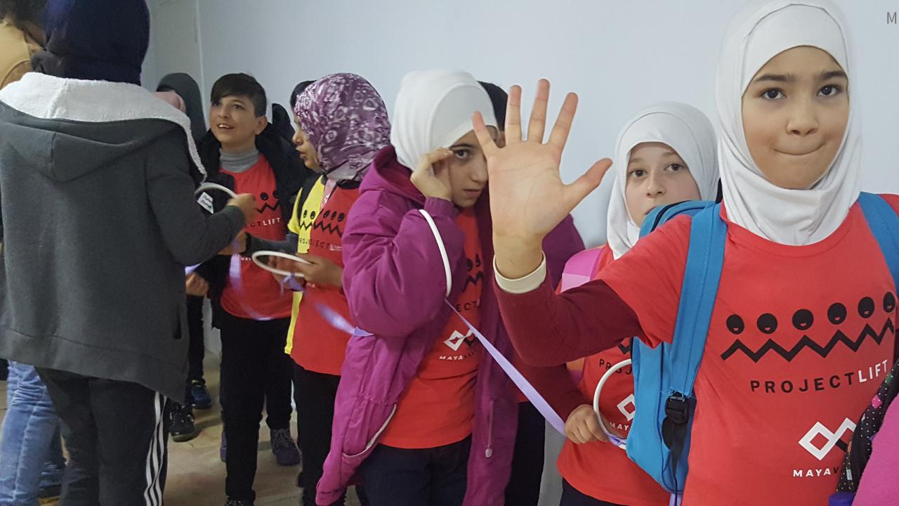 Children who participate in Maya Vakfı's Project Lift in Turkey